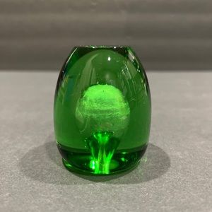 Vintage Art Glass Controlled Bubble Egg Shaped Paperweight Green 2-1/2”
